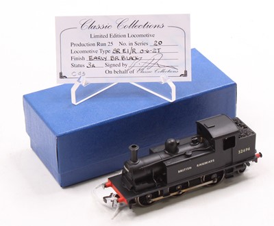 Lot 500 - Classic Collections 3-rail 0-6-2 tank loco SR...