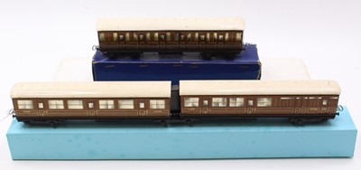 Lot 515 - Pre-war Hornby-Dublo NE 2-car articulated teak...