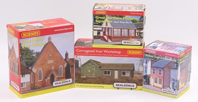 Lot 540 - Hornby Skaledale buildings: R9757 Low Relief...