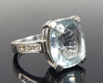 Lot 2207 - An 18ct white gold, aquamarine and diamond...