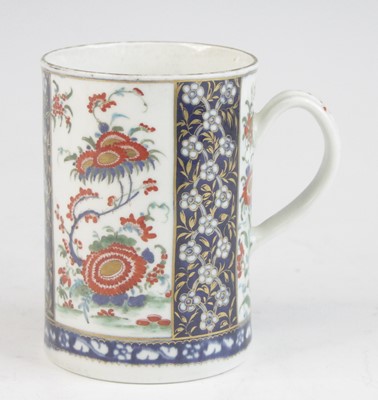 Lot 2040 - A Worcester porcelain tankard, circa 1770,...
