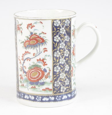 Lot 2040 - A Worcester porcelain tankard, circa 1770,...