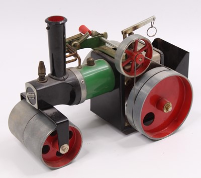 Lot 145 - A Mamod SR1 steam roller of usual...