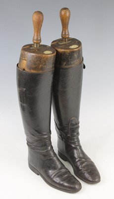 Lot 392 - A pair of 20th century ladies black leather...