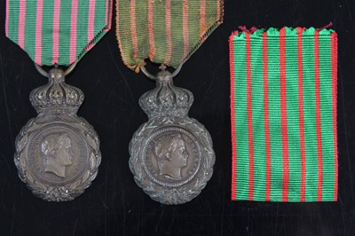 Lot 59 - A French Saint Helena medal (Médaille de...