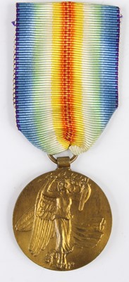 Lot 78 - A WW I Czechoslovakian Allied Victory medal,...