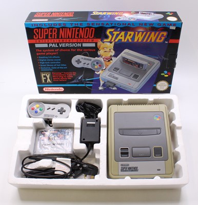 Lot 1623 - A Nintendo SNES Super Nintendo Entertainment...