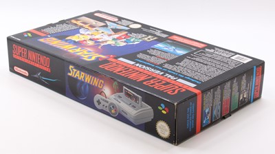 Lot 1623 - A Nintendo SNES Super Nintendo Entertainment...