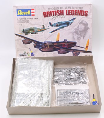 Lot 700 - A Revell No. 05729 1/72 scale Icons of...