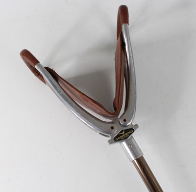 Lot 396 - A Gamebird shooting stick, 84cm.