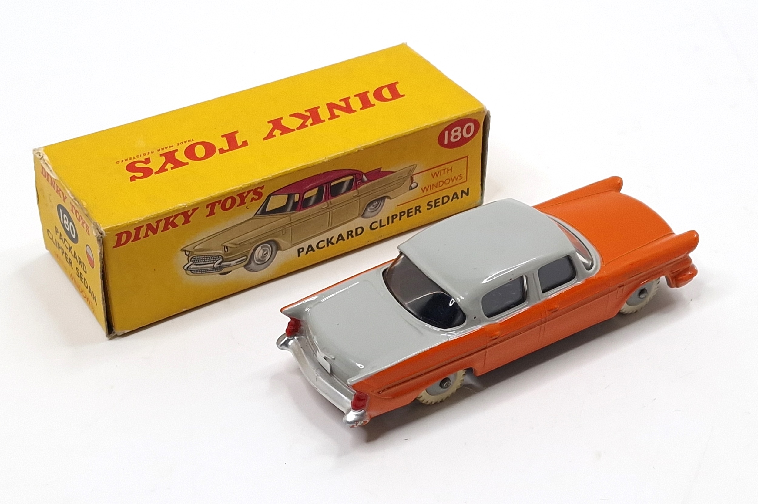 美品　DINKY TOYS PACKARD 英国製ミニカー 美品 DINKY TOYS PACKARD 英国製ミニカー