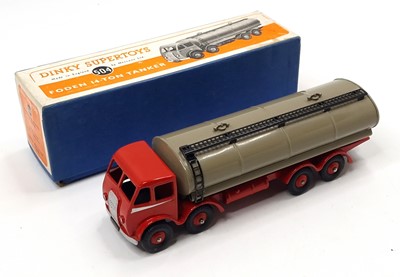 Lot 1005 - Dinky Toys No. 504 Foden 14-ton Tanker - 1st...