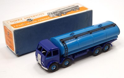 Lot 1004 - Dinky Toys No.504 Foden 14-Ton Tanker - 1st...