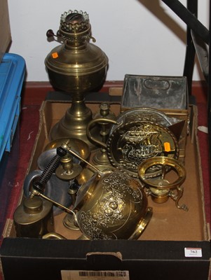 Lot 762 - A collection of brassware to include a...