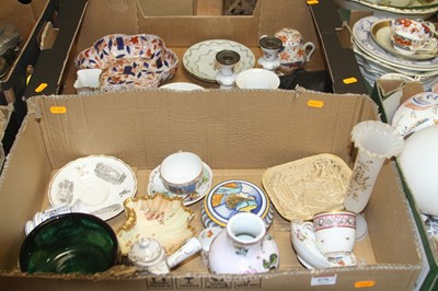 Lot 676 - Two boxes of mixed ceramics, to include a pair...