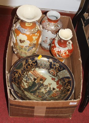Lot 173 - Four pieces of Japanese export ceramics, to...