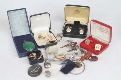 Lot 592 - A collection of costume jewellery, to include...