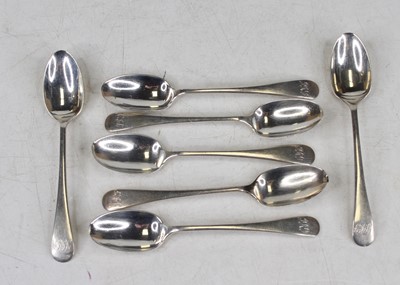 Lot 367 - A set of seven George V silver teaspoons in...