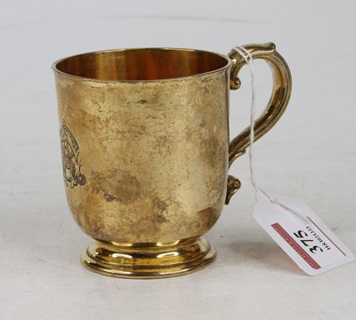 Lot 375 - A Victorian silver gilt christening mug, with...