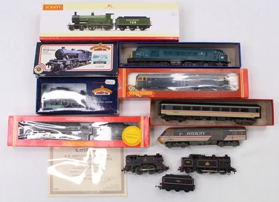 Lot 464 - A large box of 00-gauge locos, generally in...