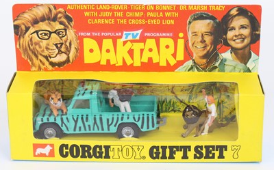 Lot 1029 - Corgi Toys Gift Set 7 Daktari Land Rover -...