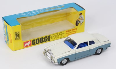 Lot 1039 - Corgi Toys, 273 Rolls Royce Silver Shadow,...