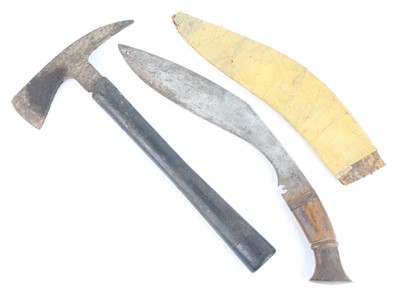 Lot 455 - A WW II RAF escape axe, having a steel blade...