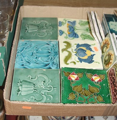 Lot 67 - A collection of Victorian and later pottery...