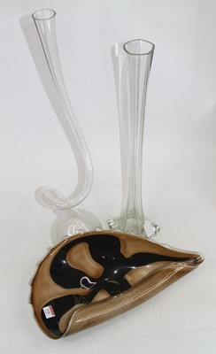 Lot 110 - A 20th century black and brown art glass bowl,...