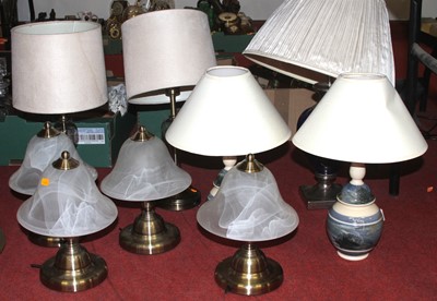 Lot 182 - A collection of nine various modern table lamps