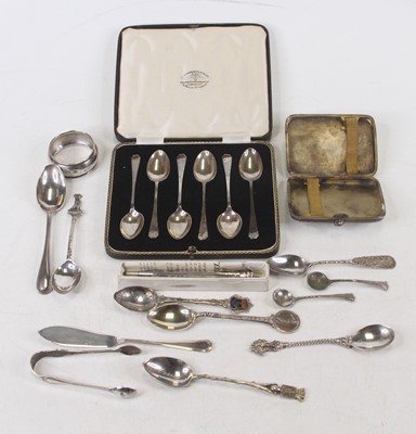 Lot 297 - Assorted silver wares to include pocket...