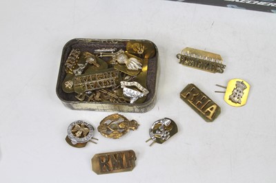 Lot 372 - A collection of miscellaneous items to include...