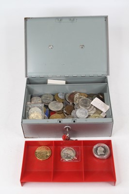 Lot 413 - A collection of miscellaneous coins and...