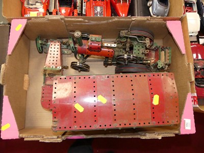 Lot 551 - A 1960s Meccano red and green construction...