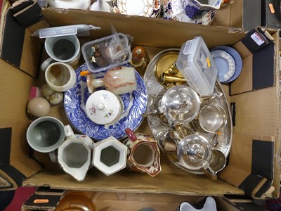 Lot 543 - Miscellaneous items to include a silver plated...