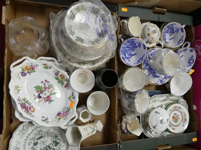 Lot 549 - Two boxes of mixed ceramics to include a Royal...