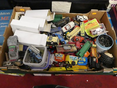 Lot 598 - A tray of mixed playworn diecast vehicles, to...