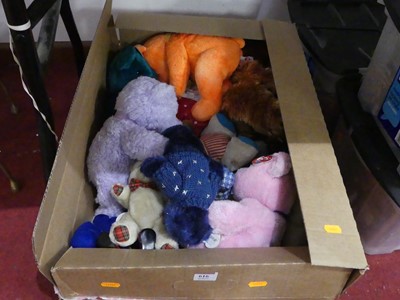 Lot 616 - A quantity of mainly Ty and soft plush beanies...