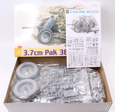 Lot 1576 - A Dragon Kits No. 75002 1/6 scale plastic kit...