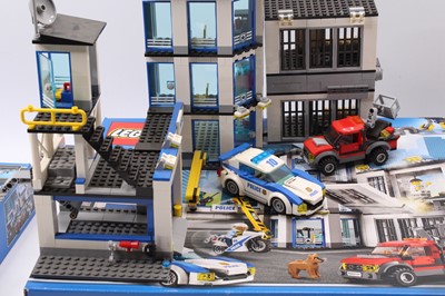 Lot 669 - A collection of Lego City Police-themed...