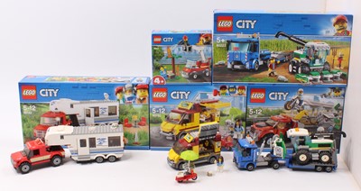 Lot 664 - A Lego City boxed complete, constructed,...