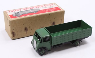 Lot 1217 - Dinky Toys No. 511 Guy 4-ton lorry with first...