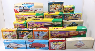 Lot 905 - 17 Corgi Classics and Showmans Range modern...