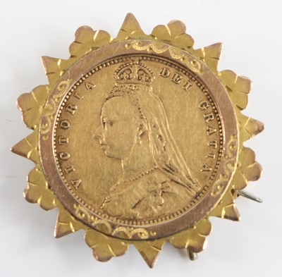 Lot 3338 - Great Britain, 1892 gold half sovereign,...