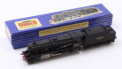 Lot 400 - LT25 Hornby-Dublo 3-rail 2-8-0 Freight loco &...