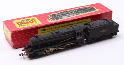 Lot 421 - 2224 Hornby-Dublo 2-rail LMR 2-8-0 8F Freight...