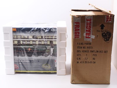 Lot 463 - R1073 Hornby boxed set ‘Venice...