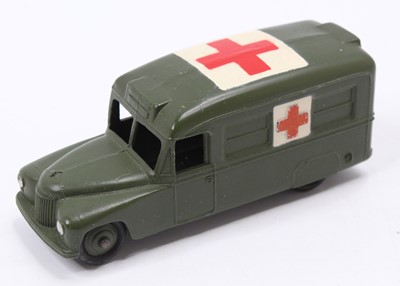 Lot 1238 - Dinky Toys No. 30HM Daimler military ambulance,...