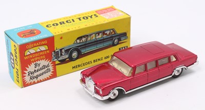 Lot 1350 - Corgi Toys No. 247 Mercedes Benz 600 Pullman...