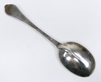 Lot 1134 - A Queen Anne silver dog-nose spoon, having...